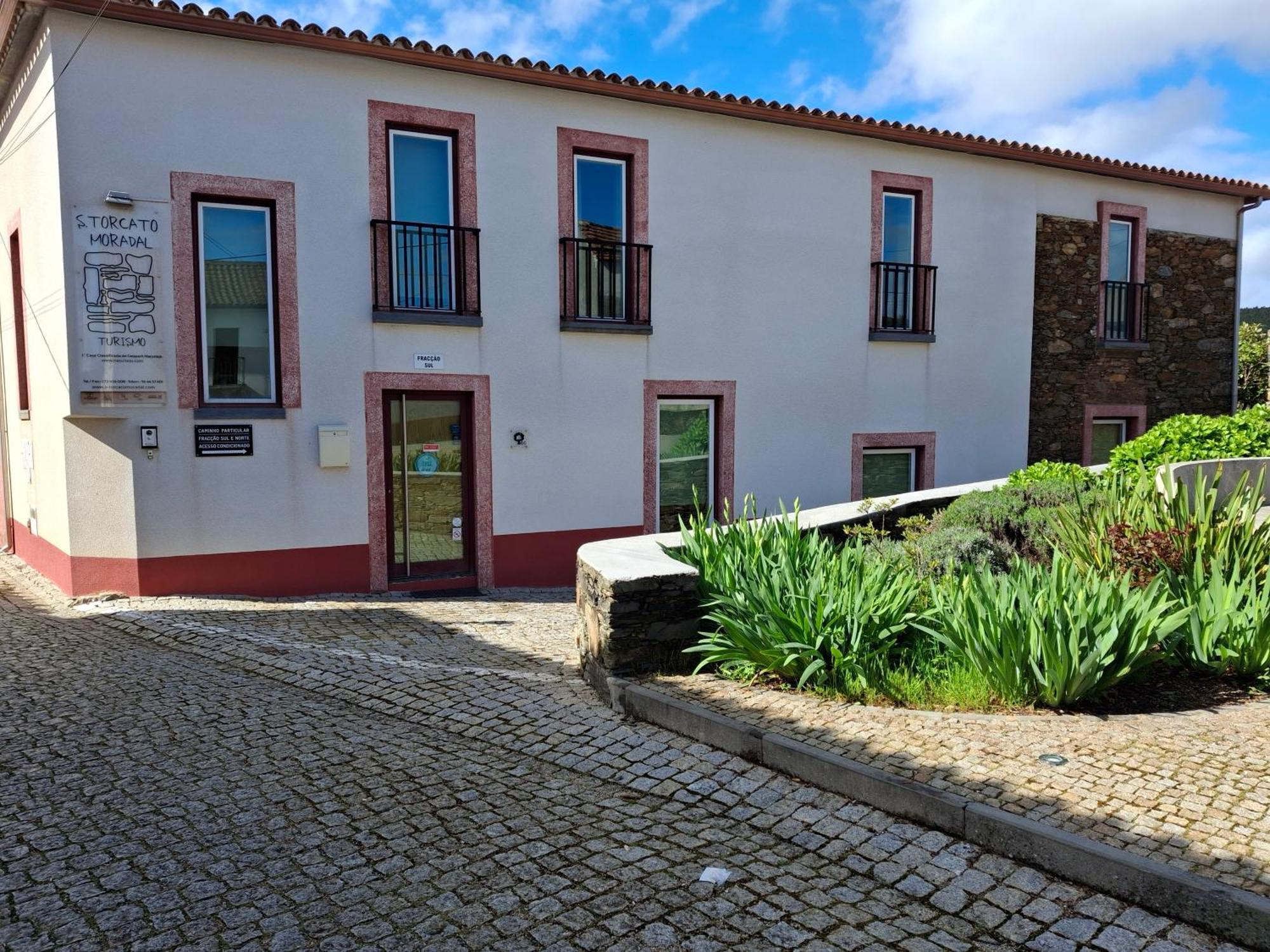 Alojamentos Turisticos Sao Torcato Moradal Turismo Espaco Rural Country house