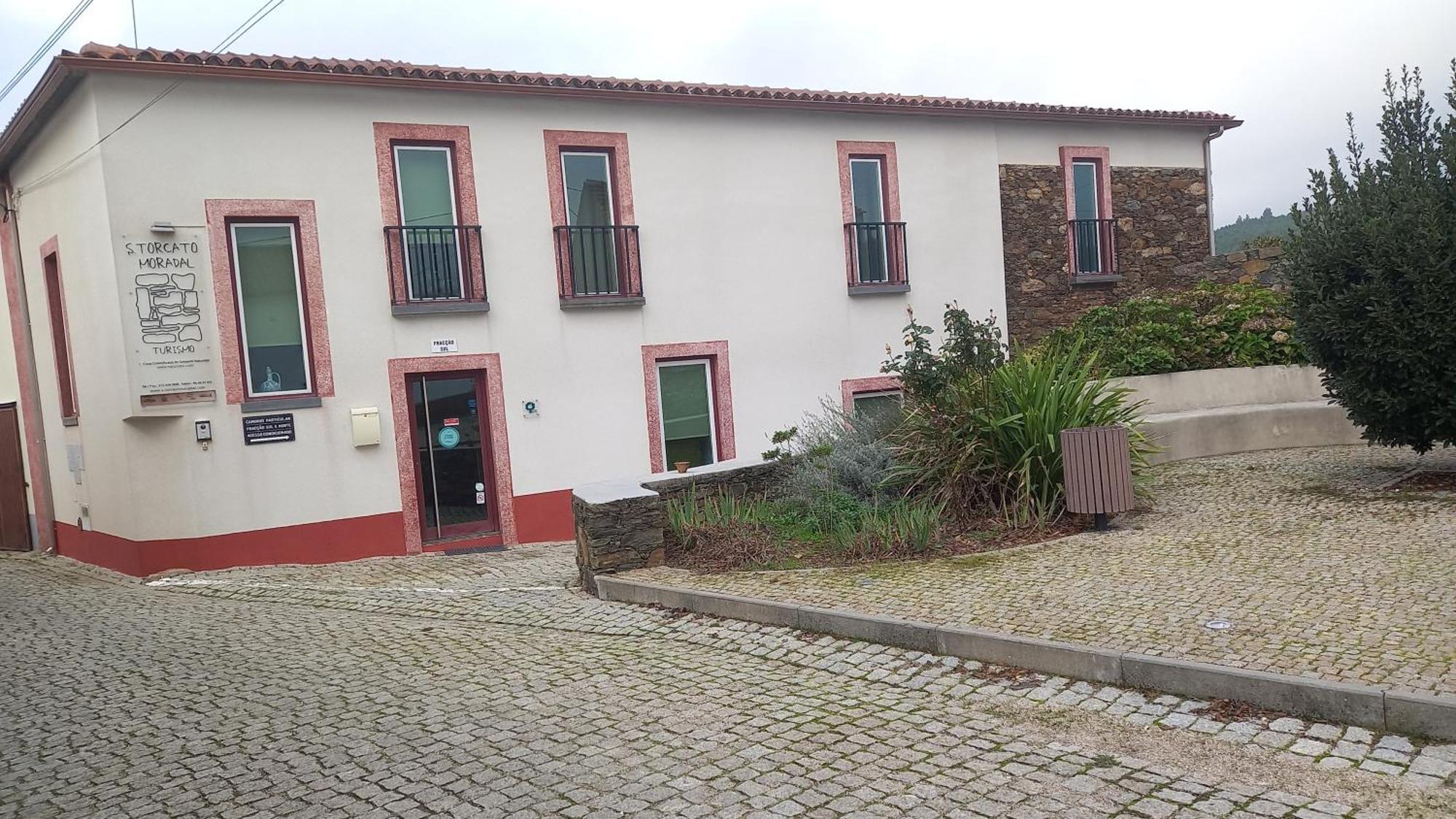 Alojamentos Turisticos Sao Torcato Moradal Turismo Espaco Rural Country house